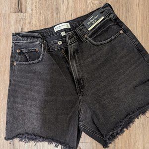 NWT Abercrombie and Fitch Women's Dad Short